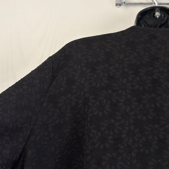 Lularoe Duster - Picture 7 of 8